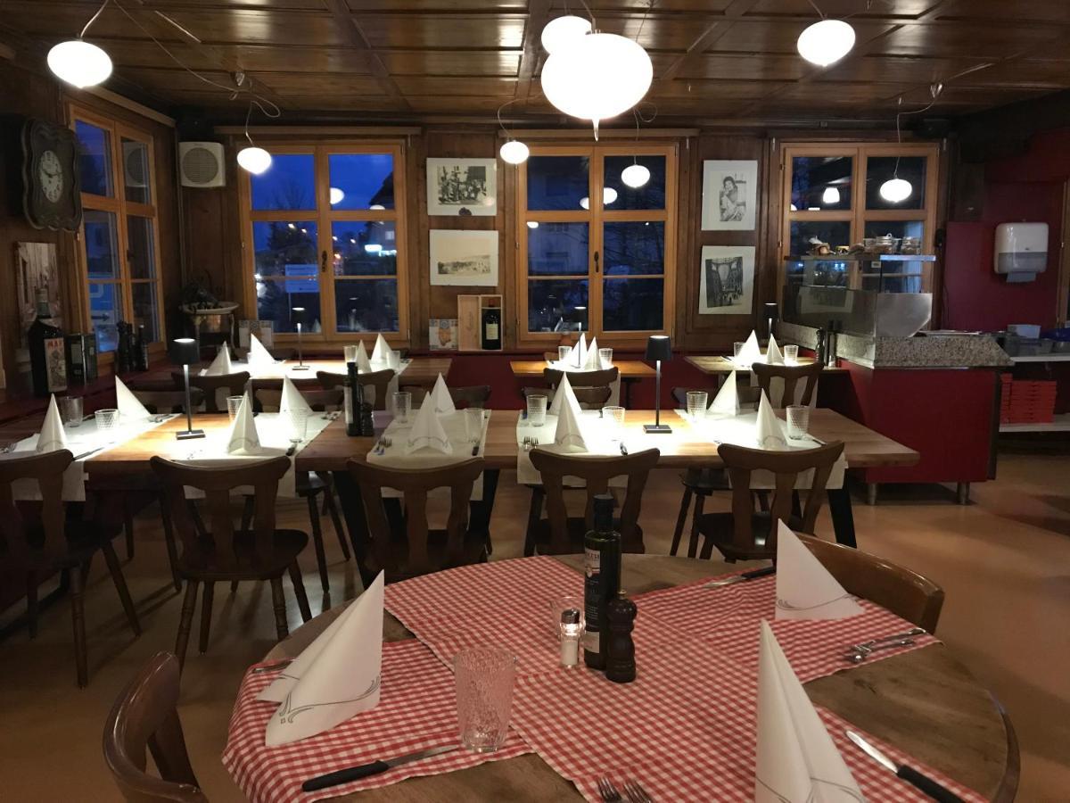 Hotel Restaurant Pizzeria Rotes Haus Münsterlingen Exteriér fotografie